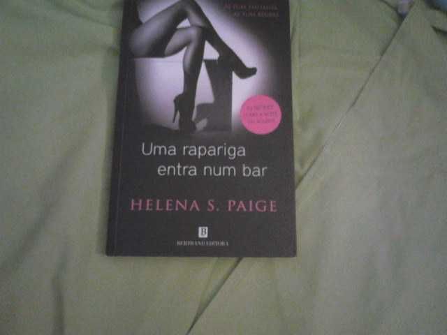 Uma Rapariga entra num Bar-Helena S. Paige/O Sexo Inutil-Ana Zannati