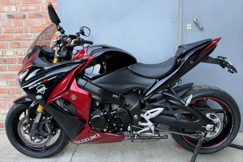 Suzuki gsx-s 1000f 2016