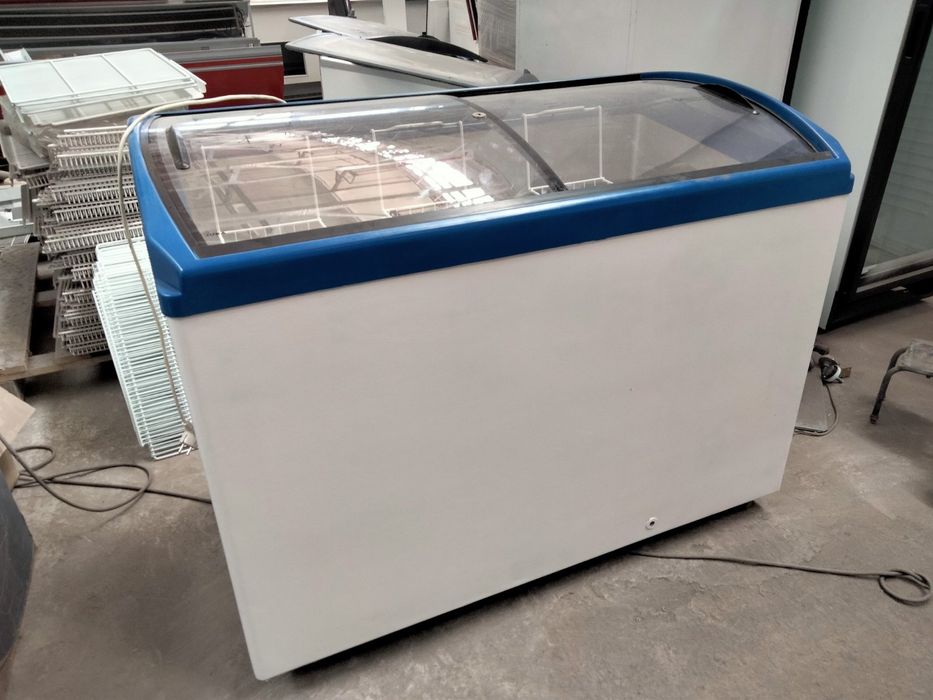 Ларі морозильні JUKA