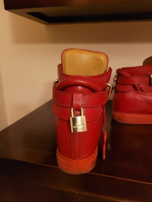 SNEACERSY Buscemi czerwone