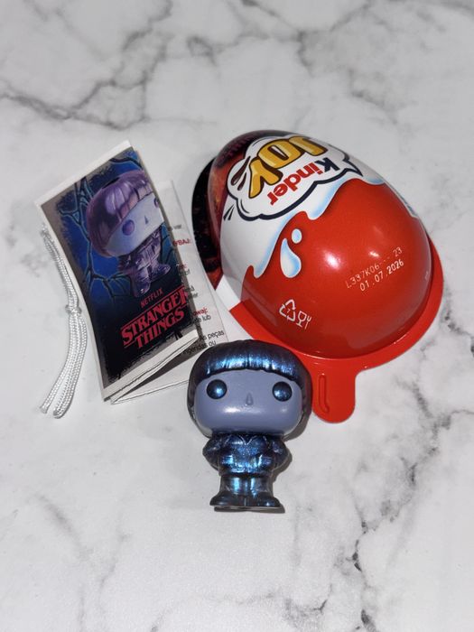 Фігурка Kinder Stranger Things Вілл з вивороту / потойбіччя