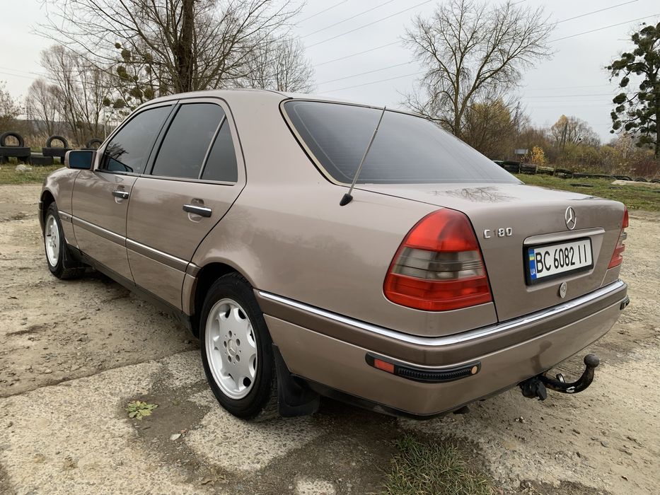 Mersedes-benz C180 W202 // 1993 // 1.8 газ/бензин // в хорошому стані