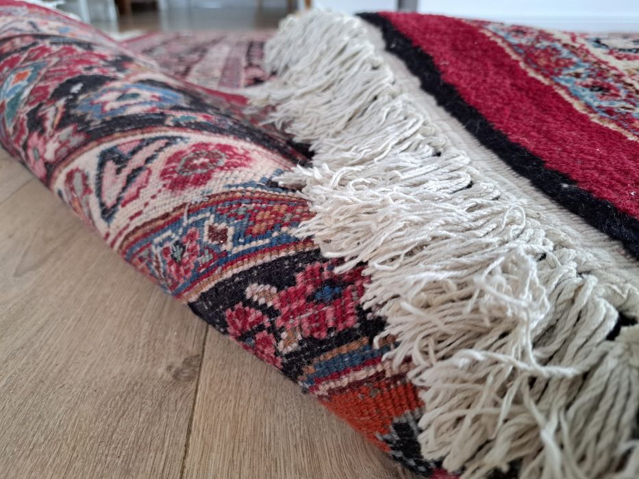 Cudny Perski dywan z Iranu Isfahan 290x420cm ręcznie tkany wełniany.