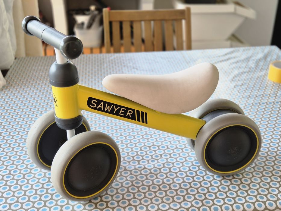 Vendo bicicleta criança iniciação SAWYER