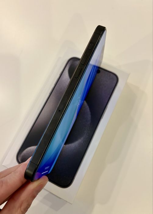 iPhone 15 Pro Max 256GB Tinânio Preto