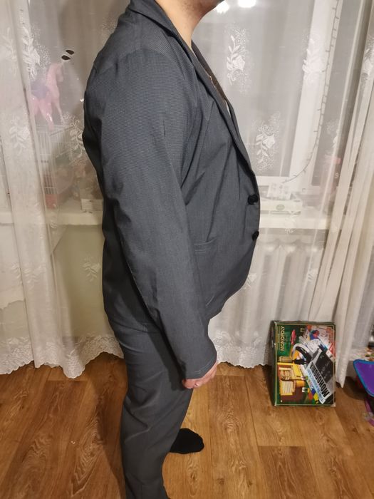 Костюм чоловічий