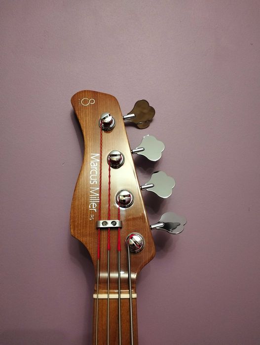 Leworęczna gitara basowa Sire Marcus Miller P5