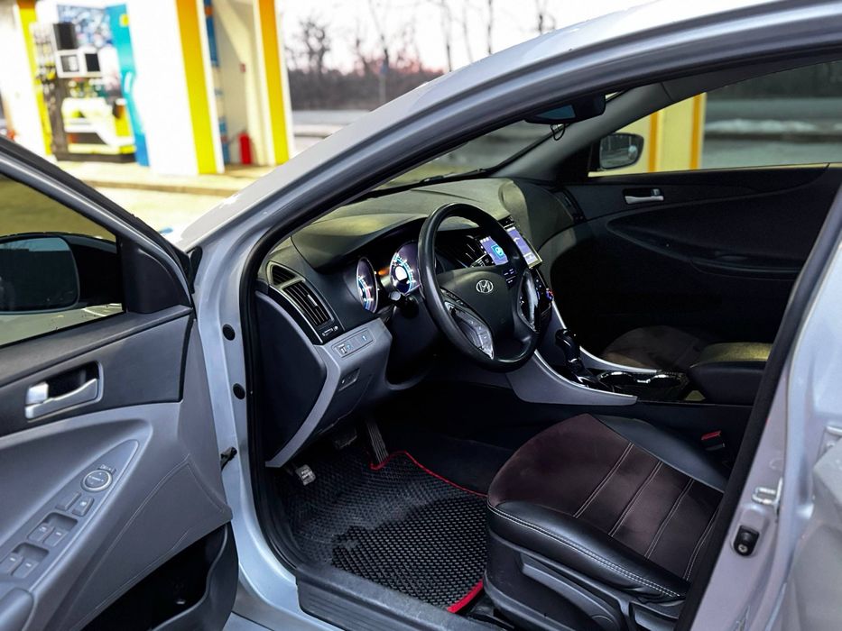 Продам свой автомобиль Hyundai sonata