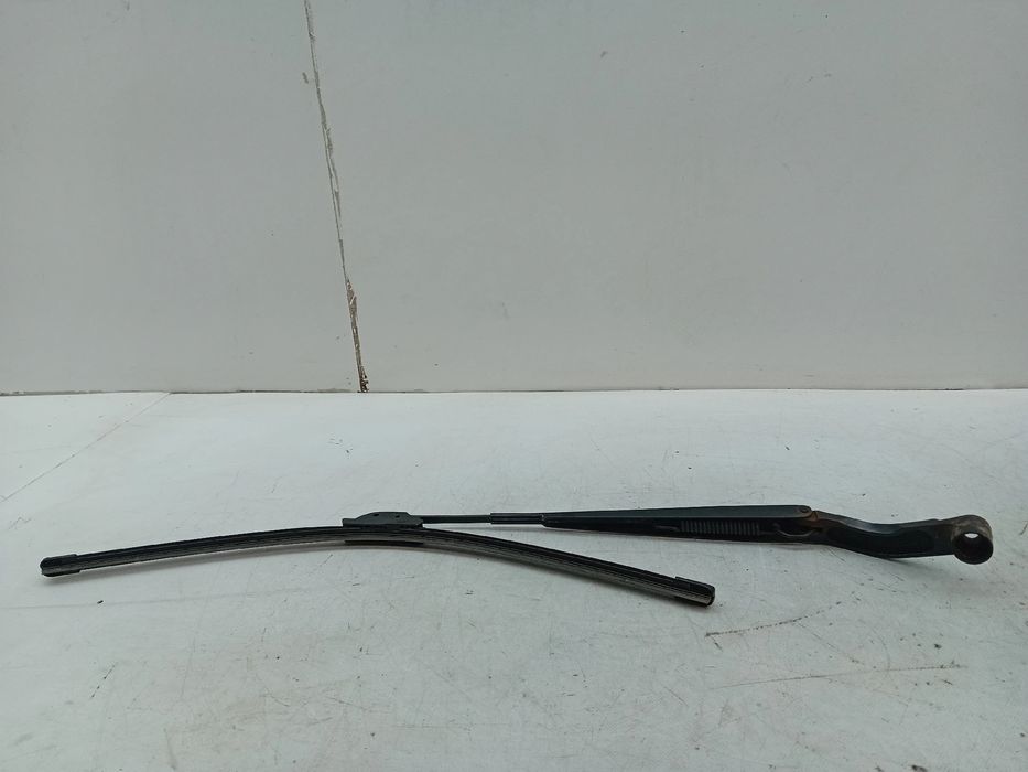 Haste / braço de escova limpa vidros frente direita NISSAN Leaf EV (ZE