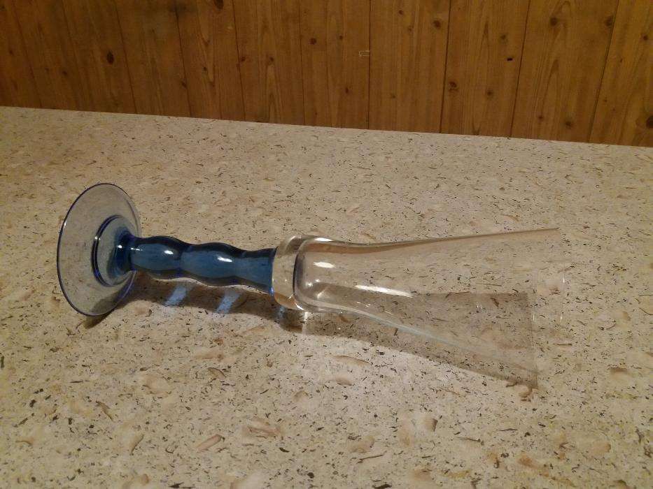 Бокал стеклянный