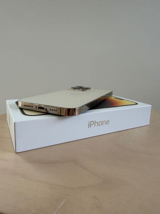 iPhone 14 Pro Max Gold 128 GB + nowy kabel do ładowania + etui