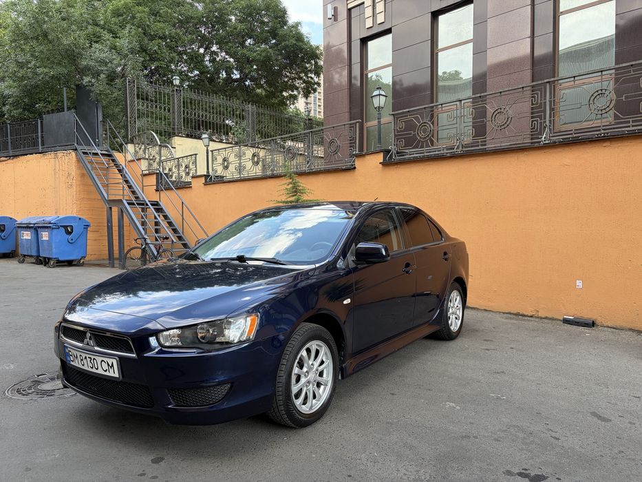 Mitsubishi Lancer