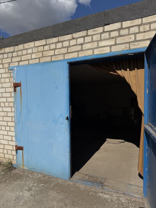 ПРОДАМ ГАРАЖ з додатковою земельною ділянкою
