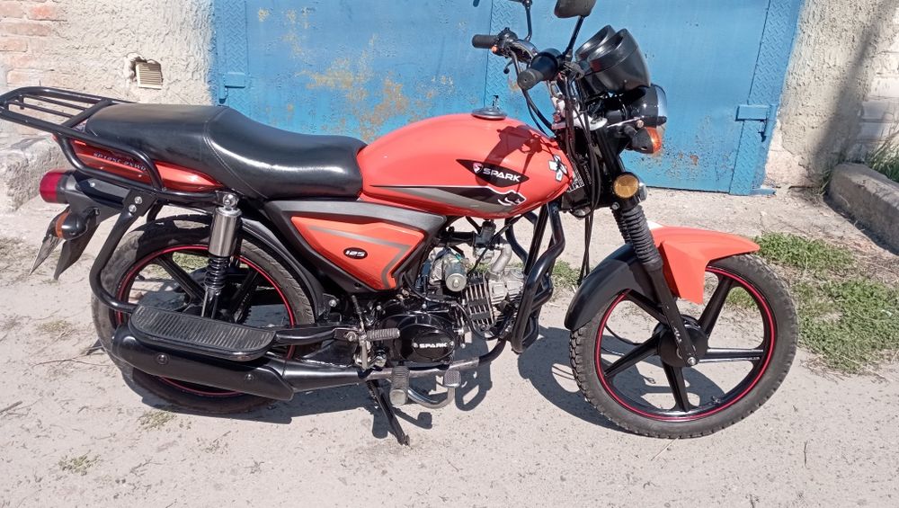 Продам мотоцикл спарк