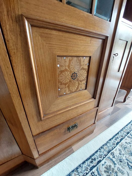 Sprzedam stylową witrynę