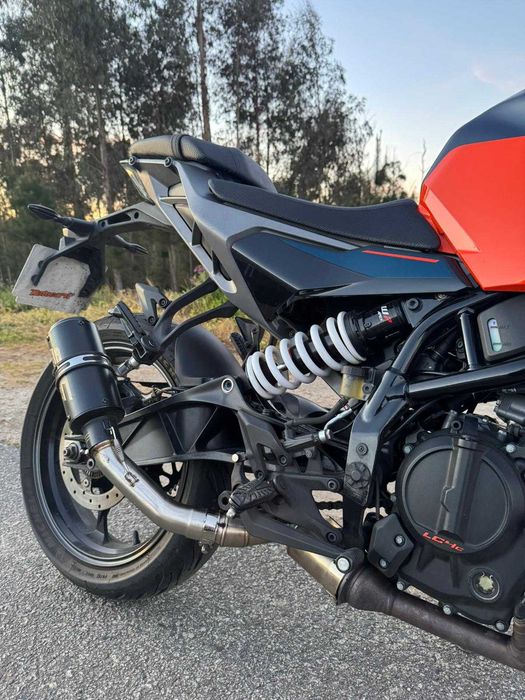 KTM DUKE 125 2024