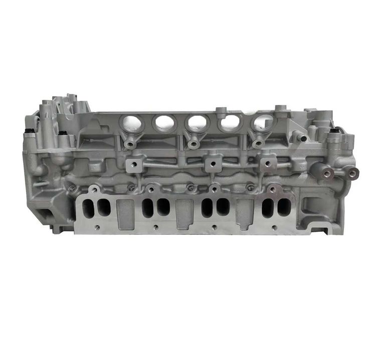 ГБЦ Головка блока цилиндров Renault Nissan Opel 2.3 dci 110417248R AMC 908526 Гарантія 1 рік