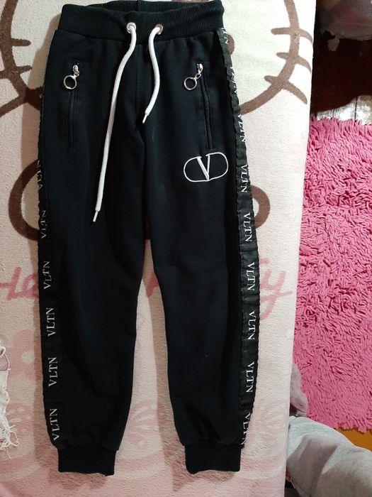 Спортивный костюм 3-ка.