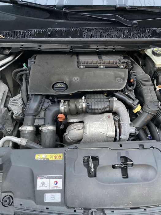 Peugeot 308 blue hdi allure