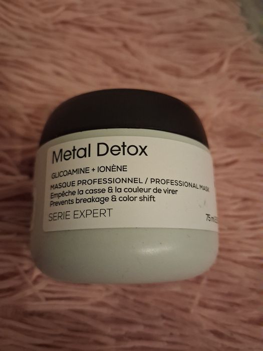 Маска L'Oreal Professionnel Serie Expert Metal Detox Mask