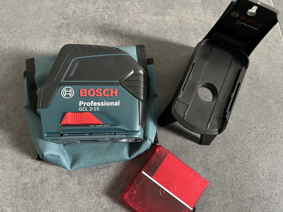 Лінійний нівелір Bosch GCL 2-15