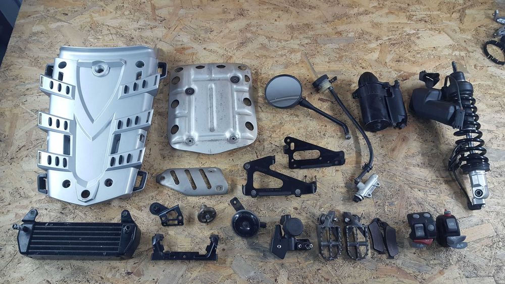 R1200gs K25 ADV K255 przewod polka amortyzator linka sruba wtrysk