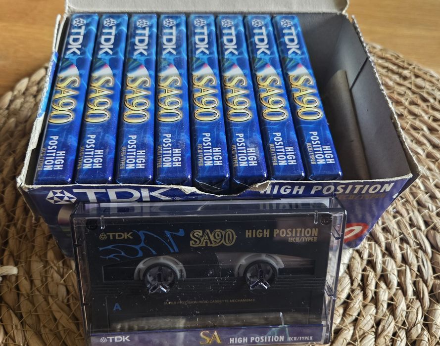 Kasety magnetofonowe TDK SA90 8 szt. + 1 gratis