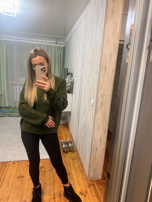 Свитер женский  теплый