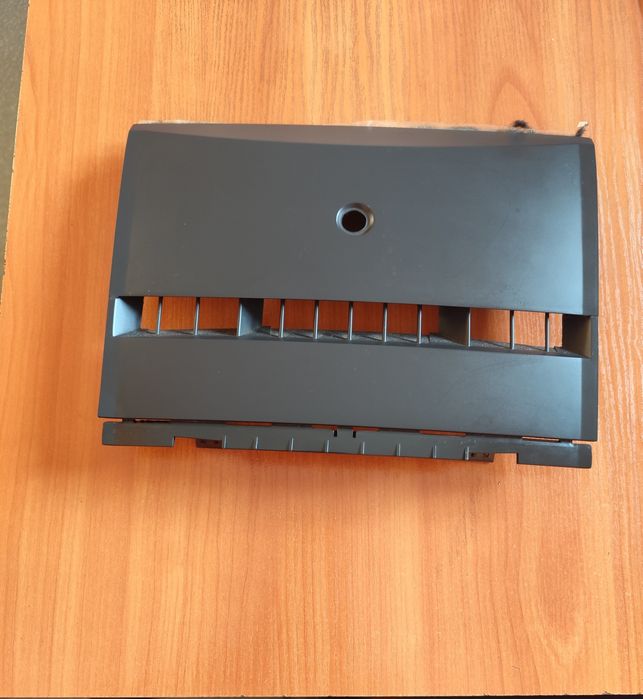 Продам пластик торпеды Рено Меган 2