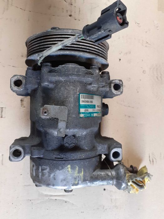 Sprężarka klimatyzacji Ford Fiesta V 1.4 tdci