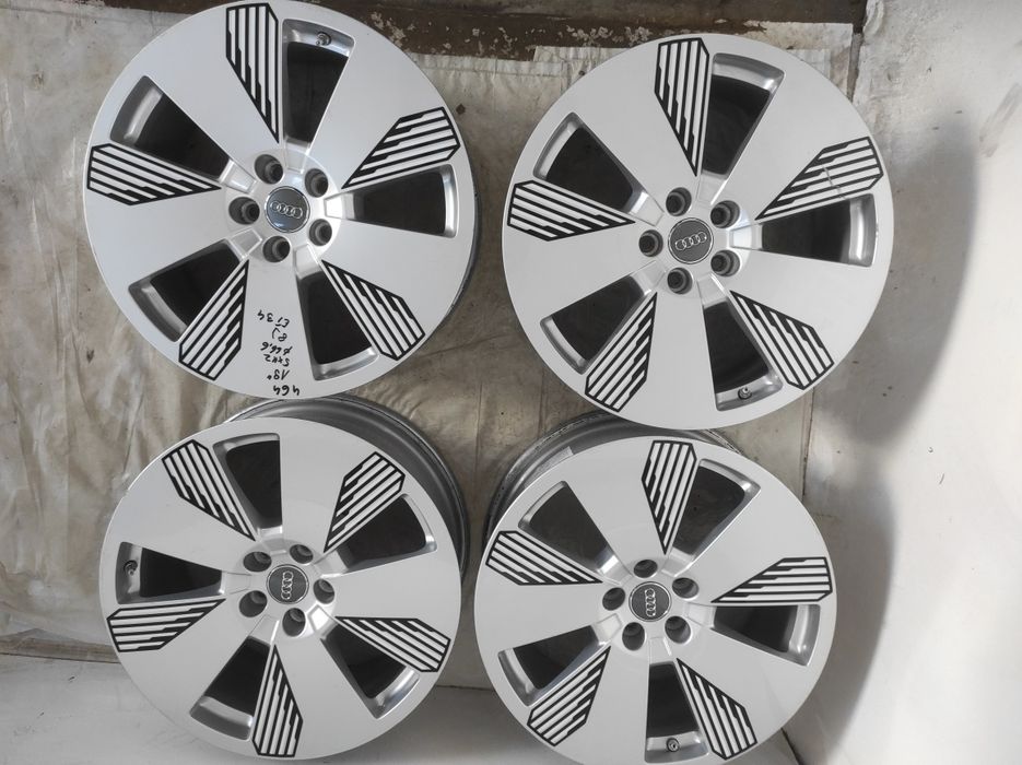 464 Felgi aluminiowe ORYGINAŁ AUDI R 19 5x112 otwór 66,6 B. CZUJNIKI