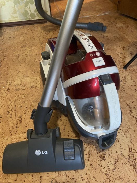 Пилосос LG  vc 17384
