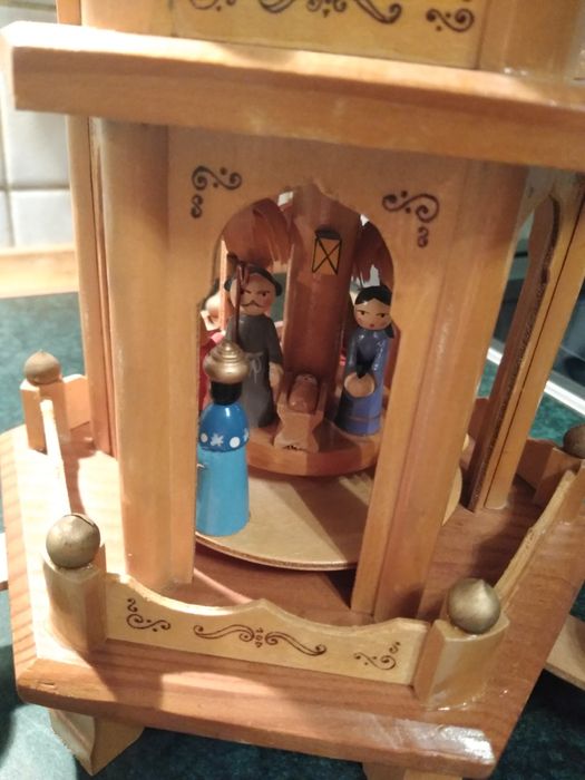 Piramida świąteczna wys.38cm Erzgeberge Niemcy