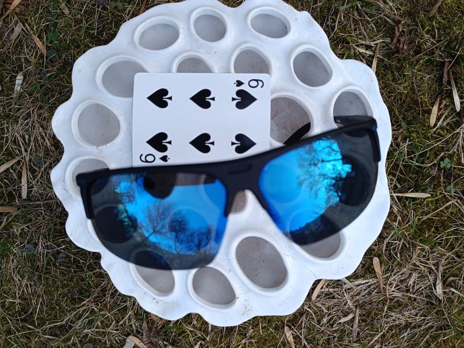 okulary przeciwsłoneczne sportowe+ etui