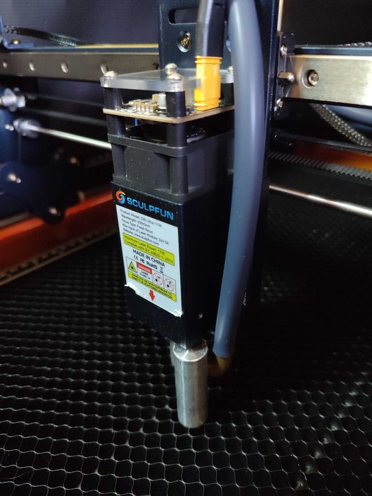 Máquina gravação e corte laser (com garantia)