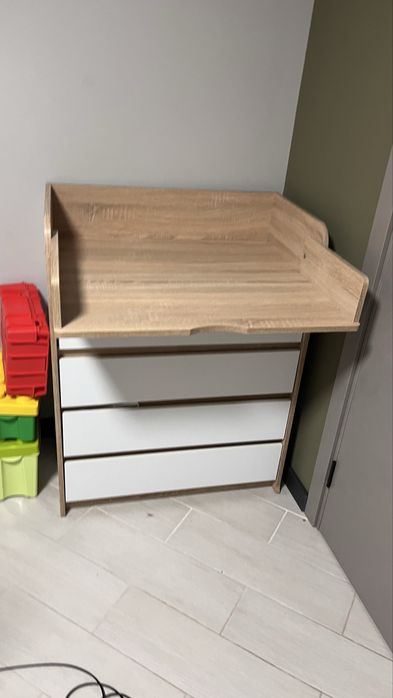 Комод з пеленатором