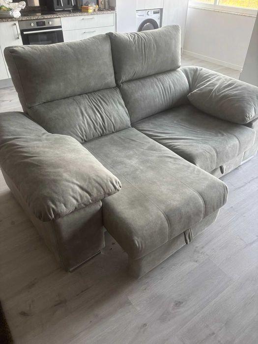 sofa elegante e confortavel