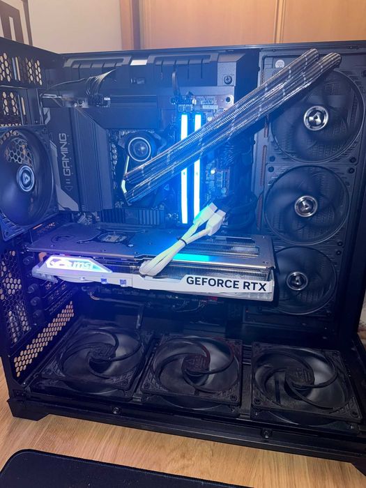 I9-14900|4070 Super|64Gb RAM|+Monitor 165Hz|C/Garantia 2027