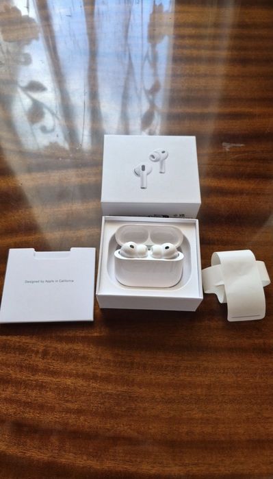 Sprzedam Airpods pro 3 używane