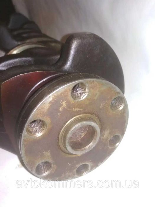 Мазда 626 GE Коленвал