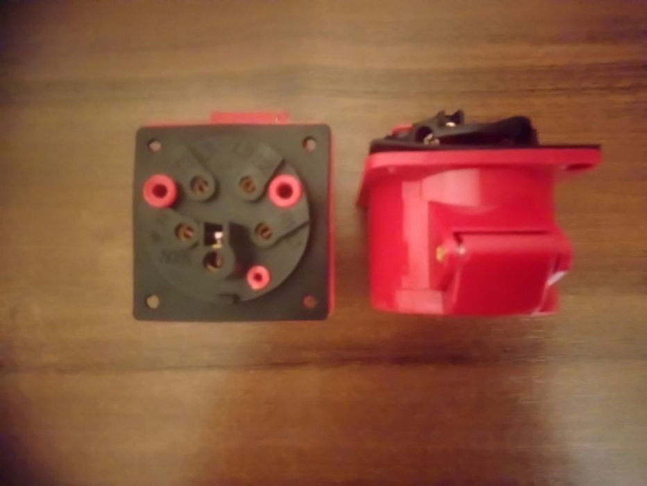 Розетки силовые 16А/380V, (3P+N+PE),.