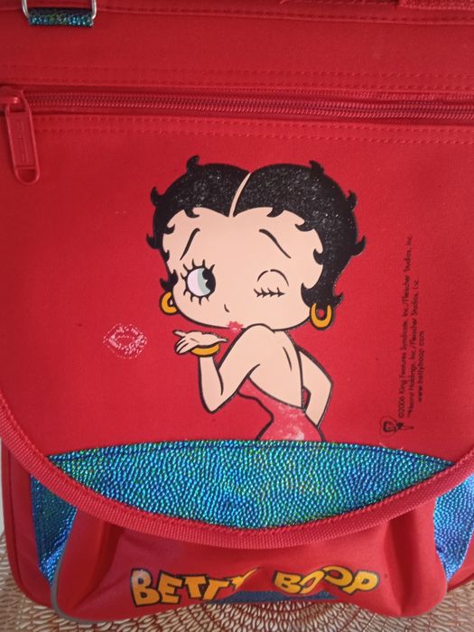 Świetny nowy plecak Betty Boop elementy holo brokat