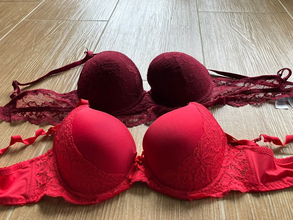 Dwa biustonosze push up 80c