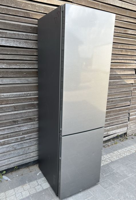 Холодильник Samsung RB37J5009SA 2М