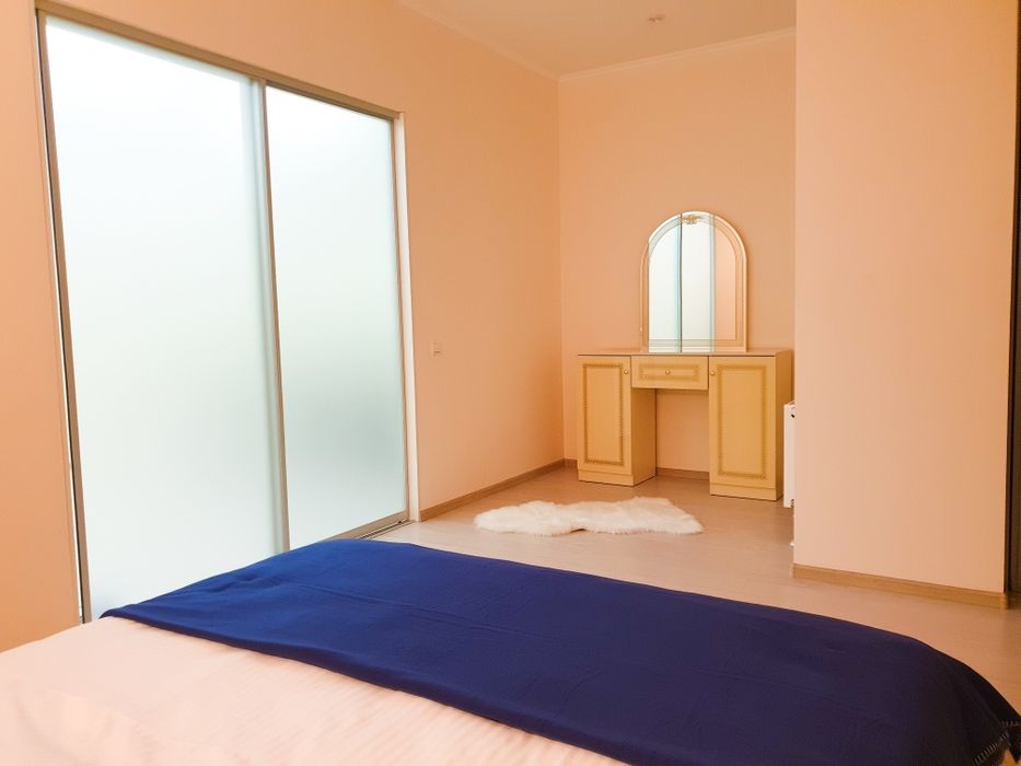 VIP новая квартира 8 мин пешком Левобережная и Дарница