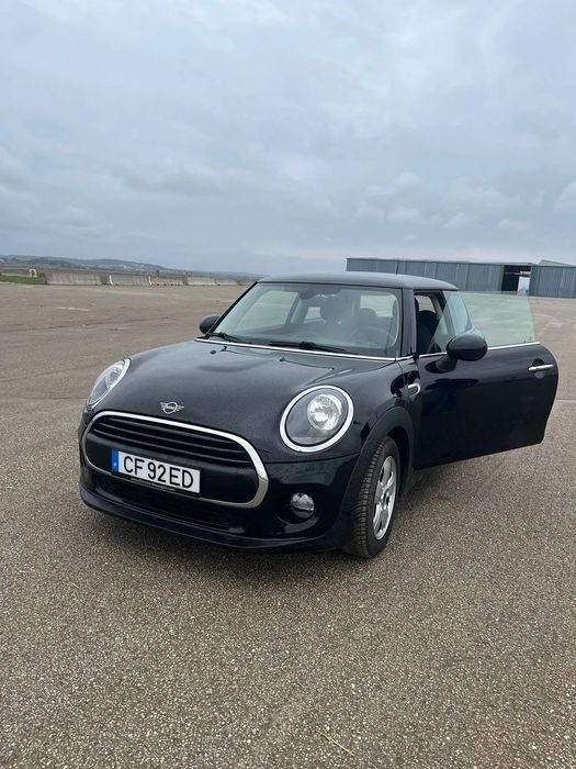 MINI 3 Portas One D Blackyard