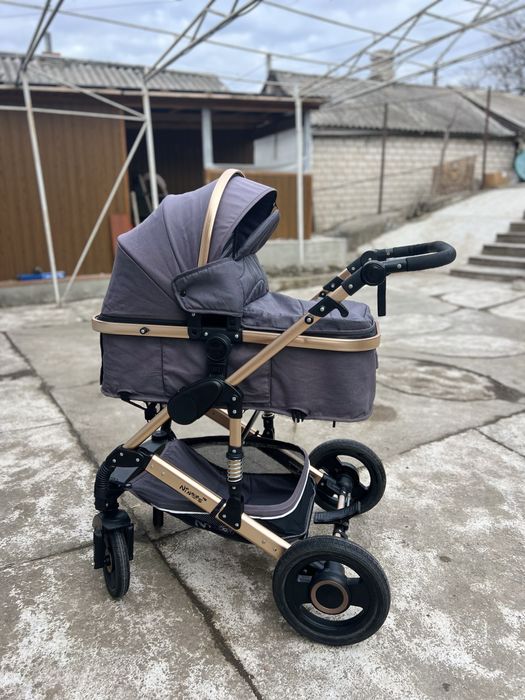 Продам каляску Ninos 3 в одному