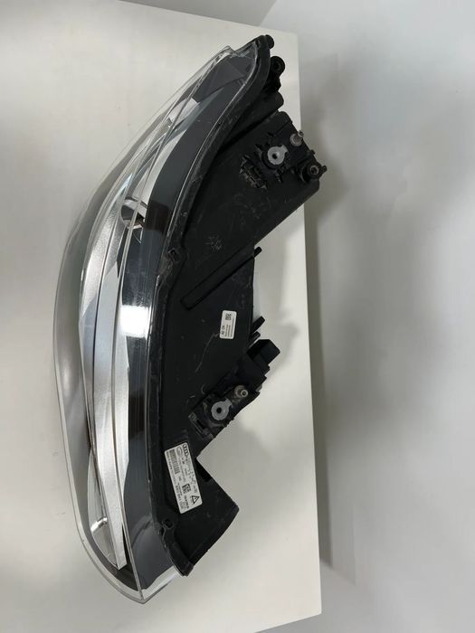 Farol Otica Original Audi A1 8X1 Xenon lado Direito