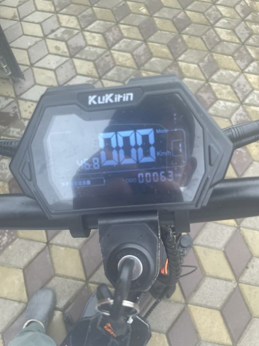 Продам електро самокат кукірін м5 про
