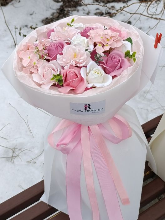 Букети з мильних квітів на 8 березня,тюльпани мильні